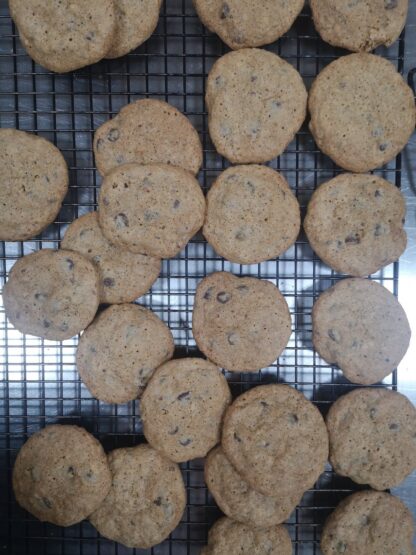 Chocolate Chip & Pecans Cookies